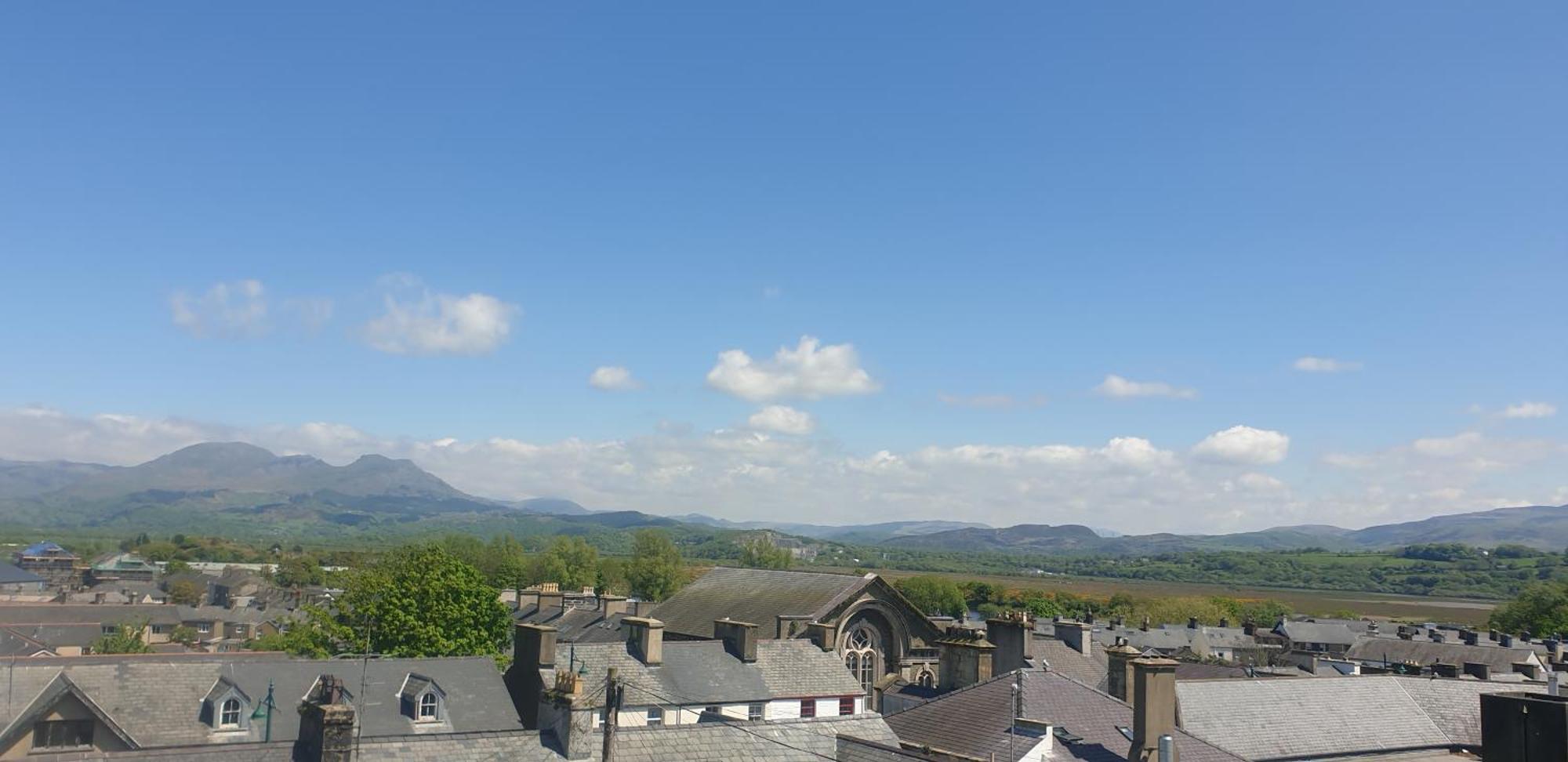Porthmadog, Sleeps 11, 5 Bedrooms, 5 Bathrooms, Mountain Views 外观 照片