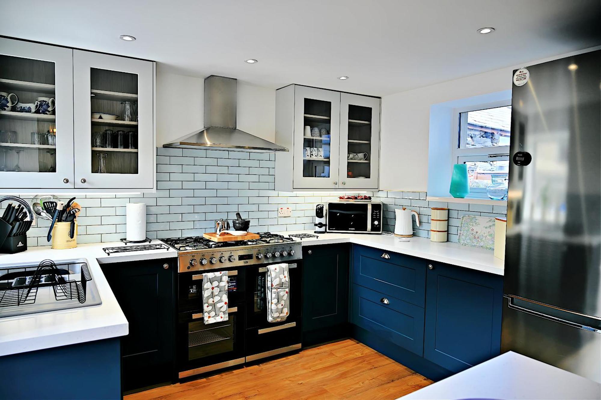Porthmadog, Sleeps 11, 5 Bedrooms, 5 Bathrooms, Mountain Views 外观 照片