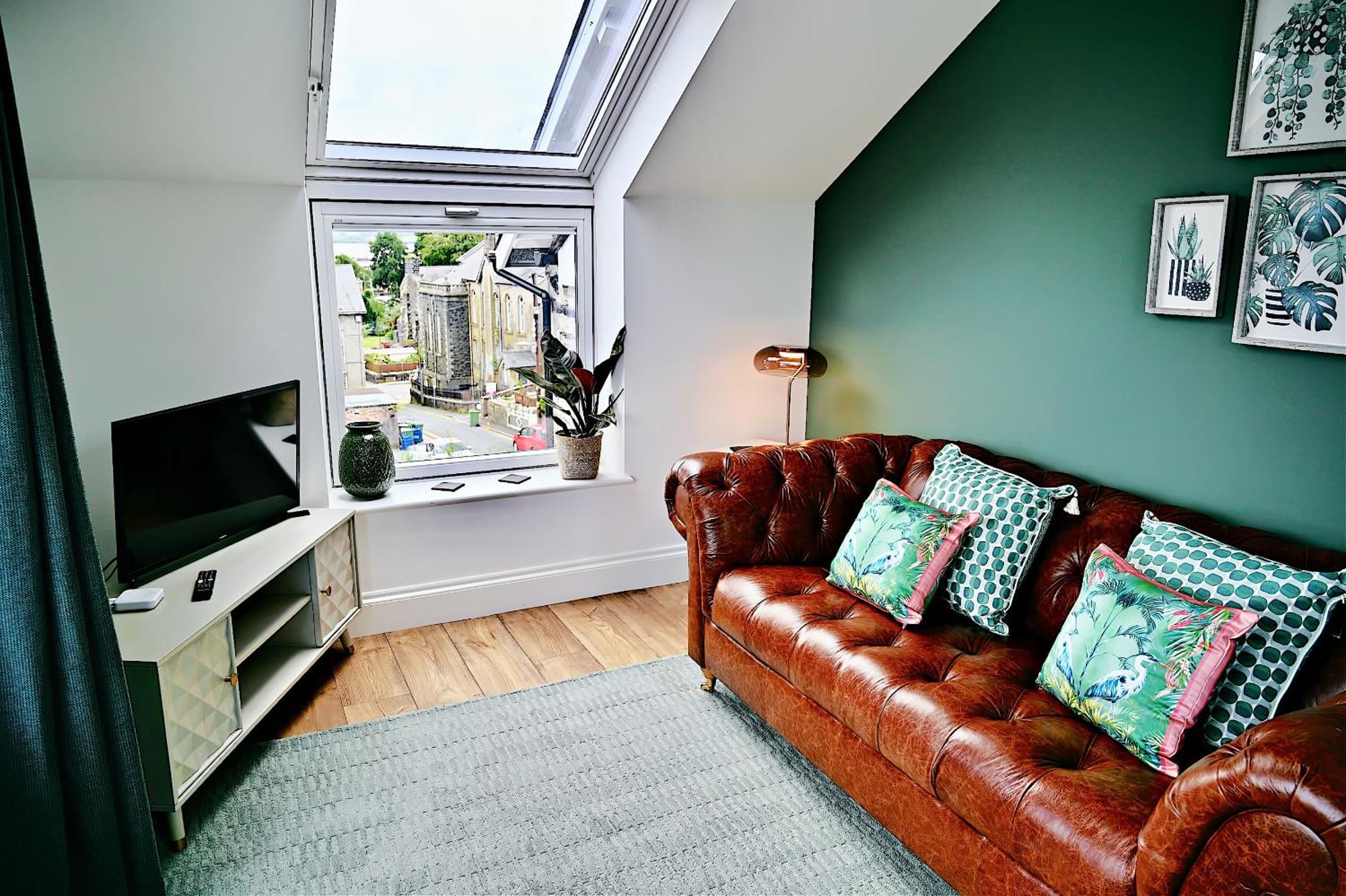 Porthmadog, Sleeps 11, 5 Bedrooms, 5 Bathrooms, Mountain Views 外观 照片